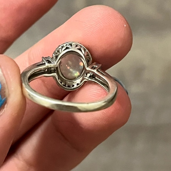 Opal Ring - Picture 3 of 5